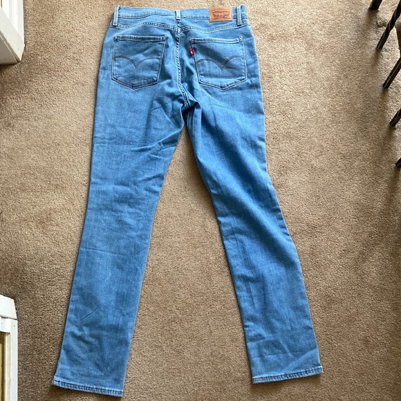 LEVI High Rise Straight Jeans 724 - Picture 3 of 4